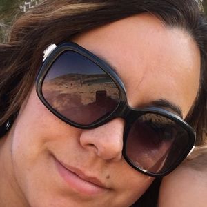 Meet your Posher, Natercia